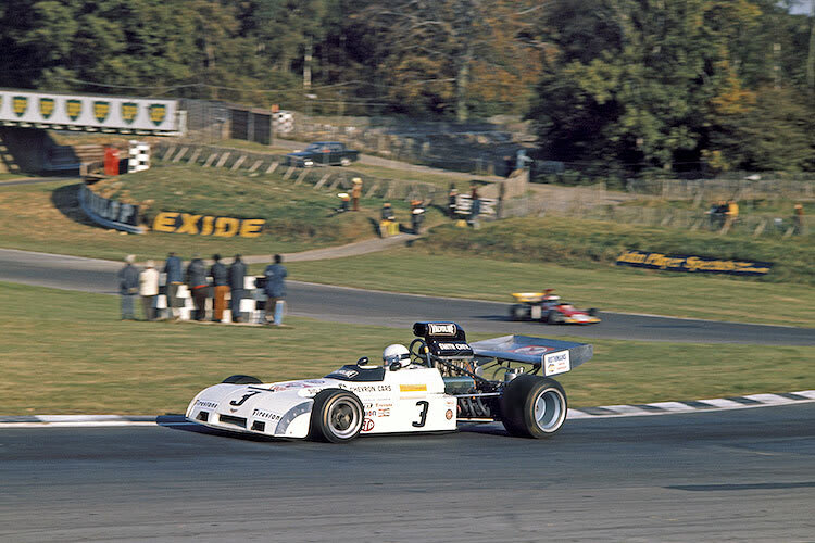 Wer ist das? Wo und wann ist das Bild aufgenommen worden?