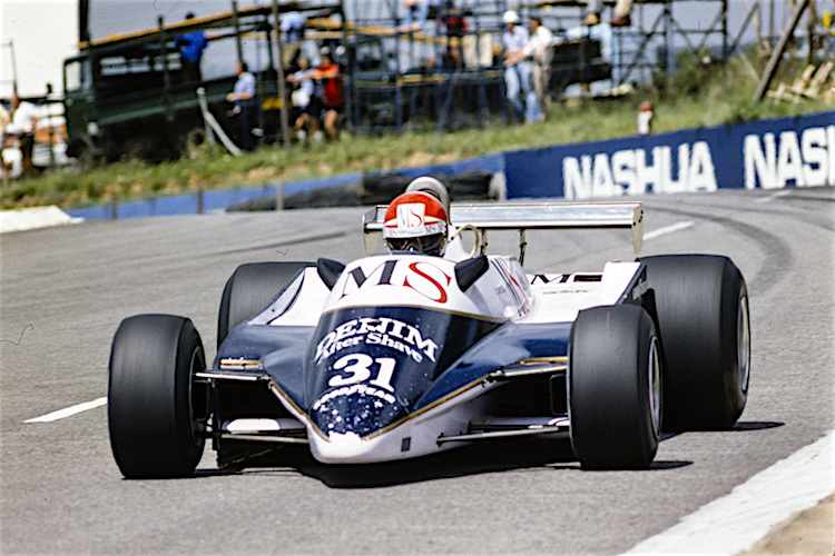 Wer ist das? Wo und wann ist das Bild aufgenommen worden?