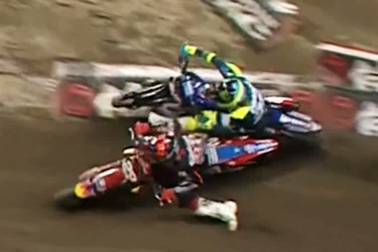 Michael Mosiman räumt Christian Craig in Seattle ab