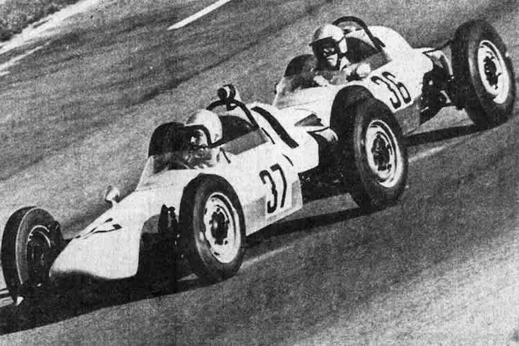 Eine schöne Müllerei: Roland vor Werner in Hockenheim 1966