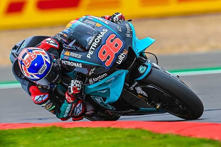 Jake Dixon auf der Petronas-Yamaha in England