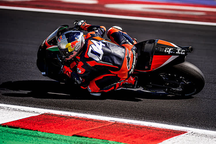 Andrea Dovizioso auf der Aprilia in Misano  