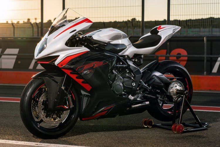 Die MV Agusta F3 800 ist ein bildhübsches Motorrad