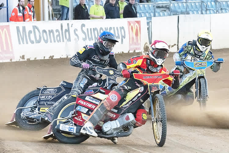 Fienhage vor Huckenbeck und Baumann