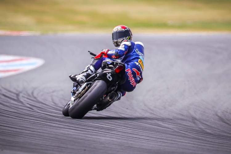 Jonas Folger gibt den Ton an