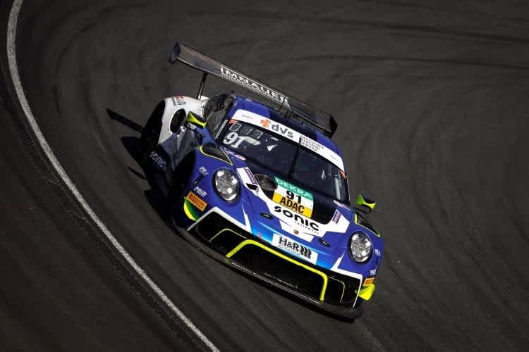 Der Porsche 911 GT3 R von Joos Sportwagentechnik aus dem ADAC GT Masters