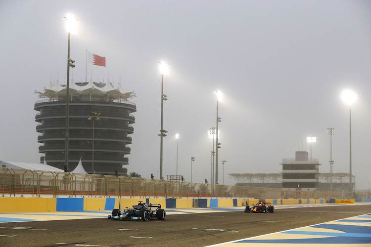 Mercedes muss sich auf viel Druck von Red Bull Racing-Honda gefasst machen