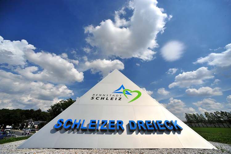 Am Schleizer Dreieck