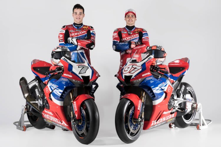 Alvaro Bautista, Leon Camier und Leon Haslam (v.l.)