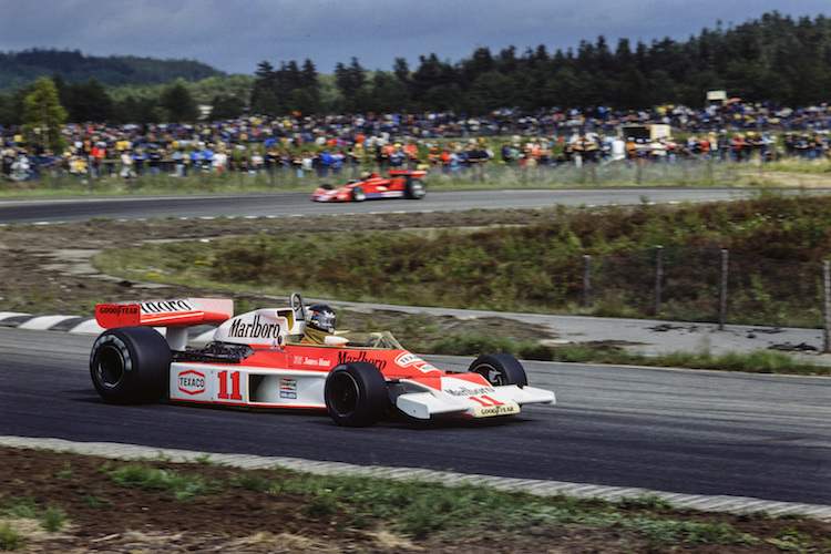 James Hunt mit seinem McLaren in Kanada 1976