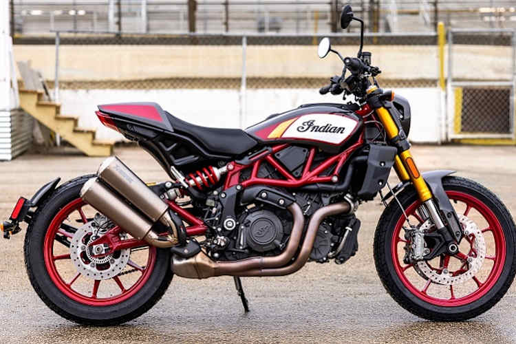 Gepflegtes Asphalt-Surfing mit der Indian FTR 1200 Carbon