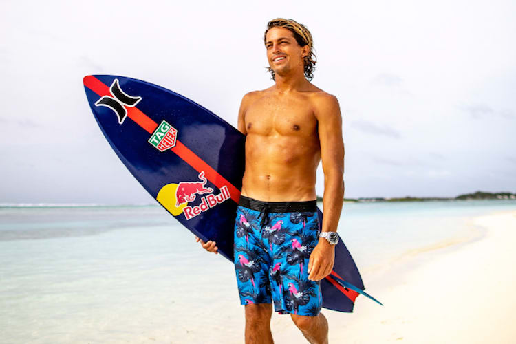 Der Surfer Kai Lenny