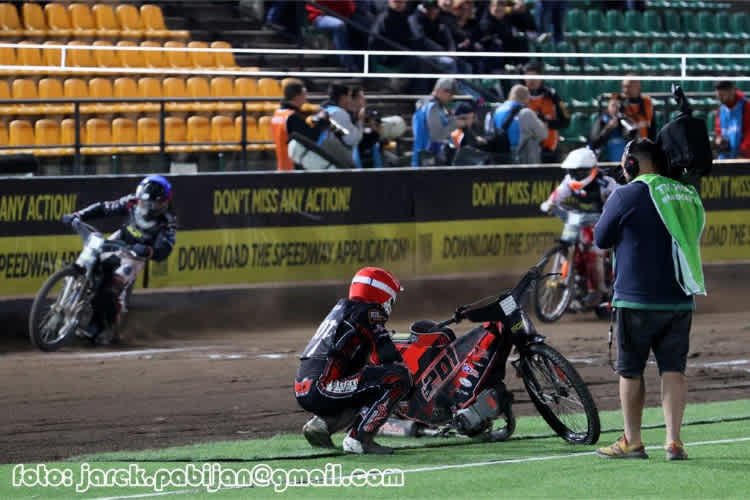 Sieger Jan Kvech (weiß)