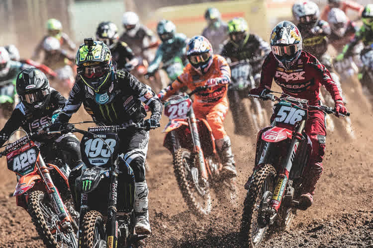 Simon Längenfelder legte in Kegums Blitzstarts hin