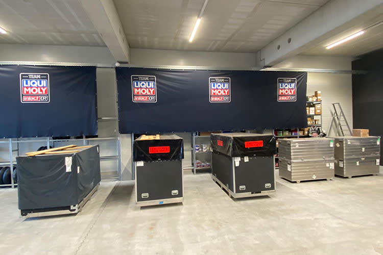 Die Frachtkisten stehen seit heute wieder im Intact-Workshop in Memmingen 