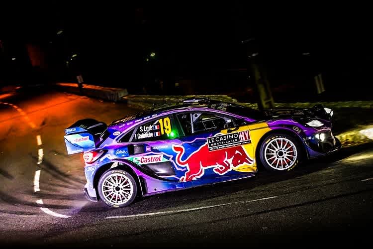 Am Ford Puma von Sébastien Loeb leuchtet es grün umd damit okay