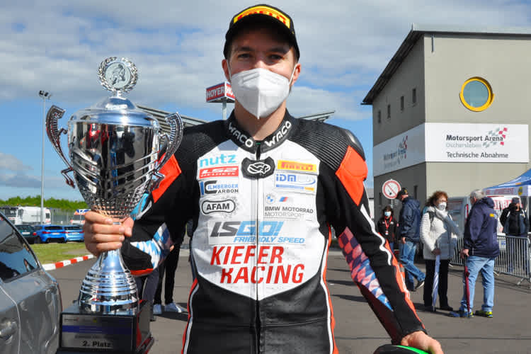 Grünwald hat den ersten Pokal klargemacht