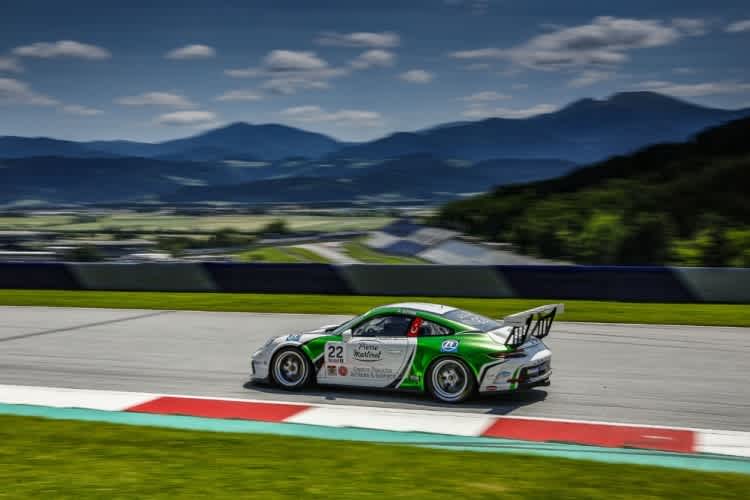 Traumkulisse: Ein Porsche 911 GT3 Cup auf dem Red Bull Ring