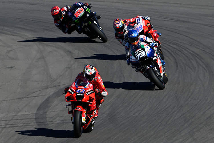 Starke Fights: Jack Miller (43) vor Alex Márquez (73), Martin (89) und Zarco