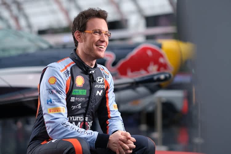   Thierry Neuville