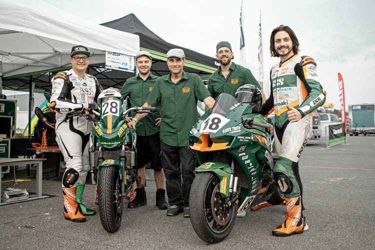 Team NKmotors mit Timo Krüger und Felix Klinck