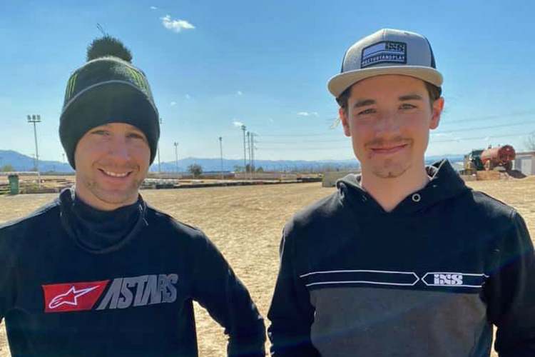 Gabriel Noderer (re.) trifft Johnny Rea in Spanien