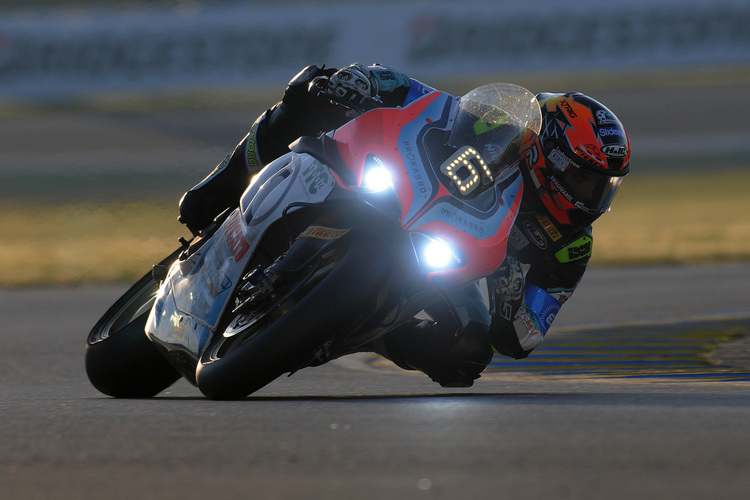 Philipp Öttl fand sich auf der ERC-Ducati zurecht