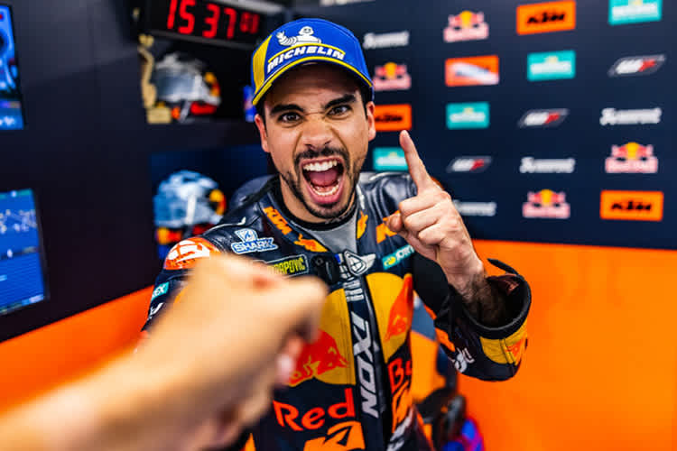 Der neue Teamleader bei KTM: Miguel Oliveira jubelt in Montmeló