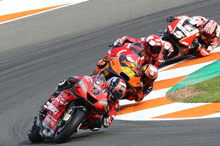 Valencia-GP 2019: Petrucci (9) vor Pol Espargaró (44), Aleix Espargaró und Zarco