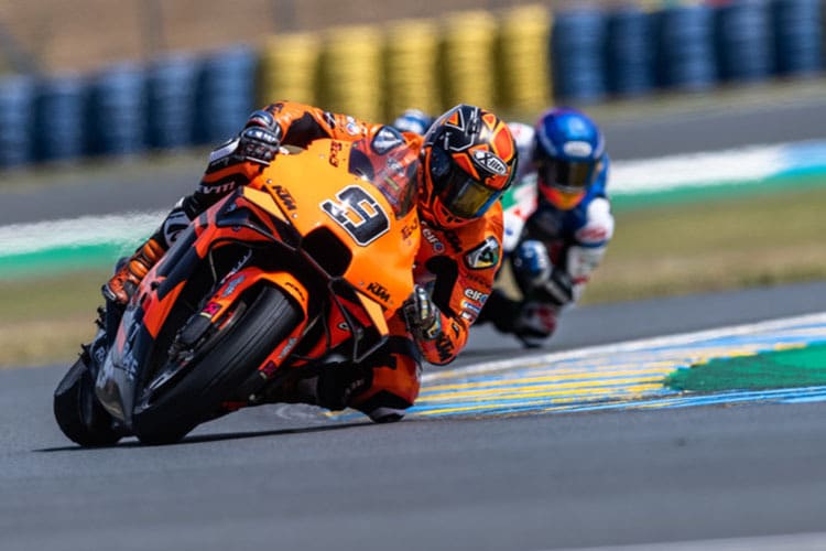 Danilo Petrucci vor Marc Márquez