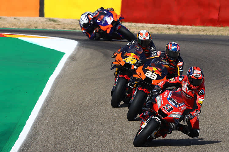 Danilo Petrucci (9) in Aragón vor den KTM-Piloten Binder, Espargaró und Lecuona