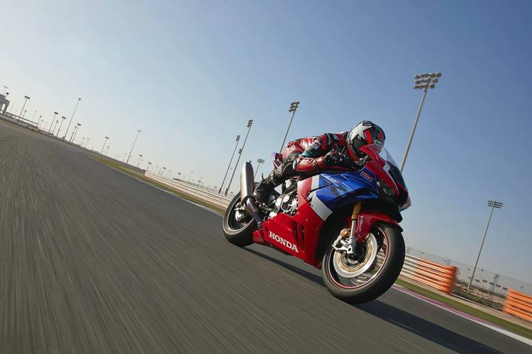 Mit der Fireblade in Katar