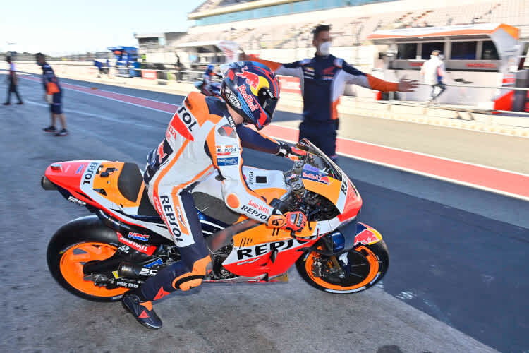 Stefan Bradl ist dieses Mal ohne Mikro in der Boxengasse 