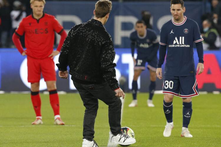 Fabio Quartararo spielte Lionel Messi zu