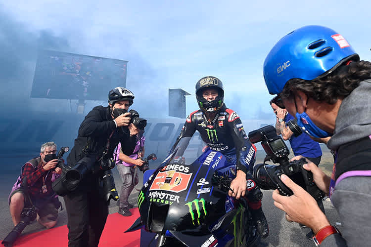Jubel bei Yamaha: Fabio Quartararo ist Weltmeister