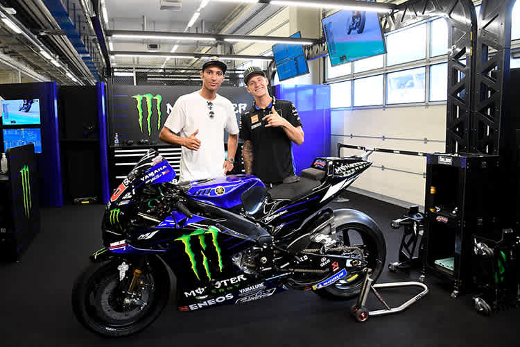 Toprak Razgatlioglu am Sonntag mit Fabio Quartararo 