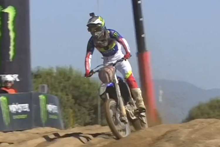 WM-leader Jago Geerts gewann das MX2-Qualifikationsrennen in Riola Sardo