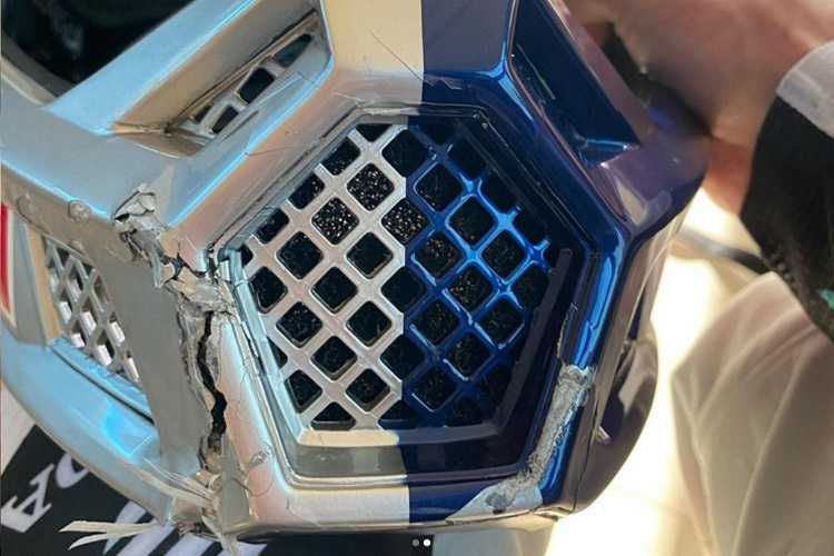 Die Kinnpartie von Roczens Helm war nach dem Zwischenfall gebrochen