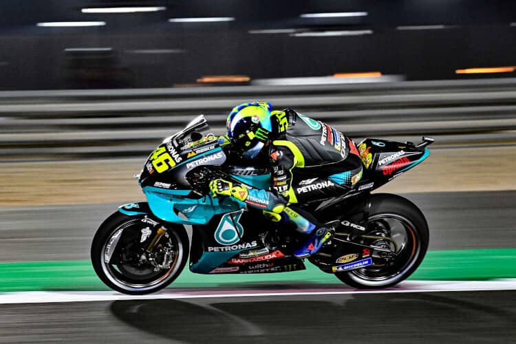 Valentino Rossi im Flutlicht von Losail