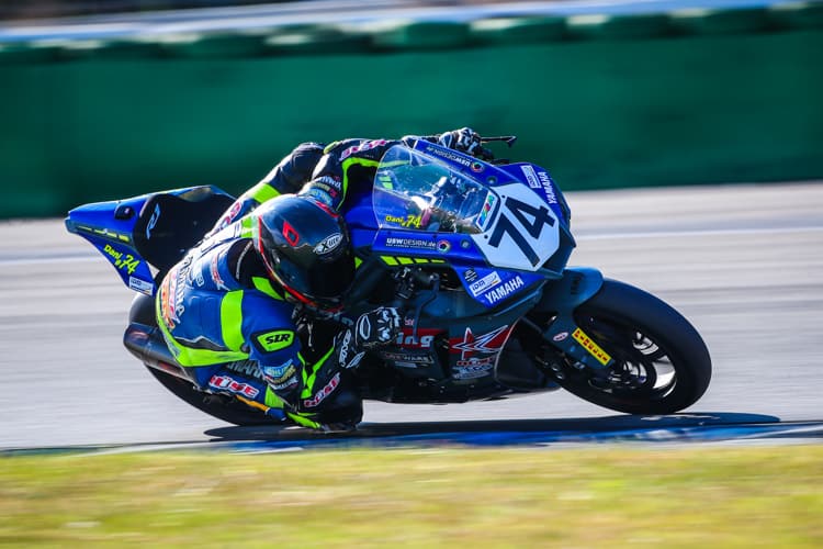 Daniel Rubin auf der Yamaha R1