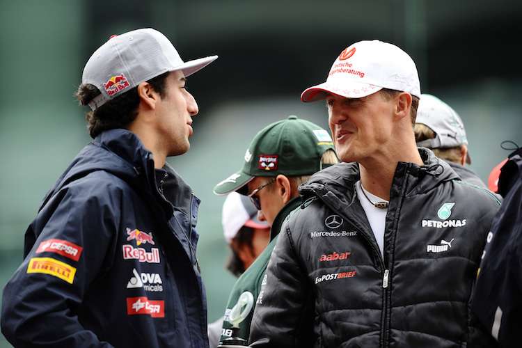 Daniel Ricciardo 2012 in Südkorea mit Michael Schumacher