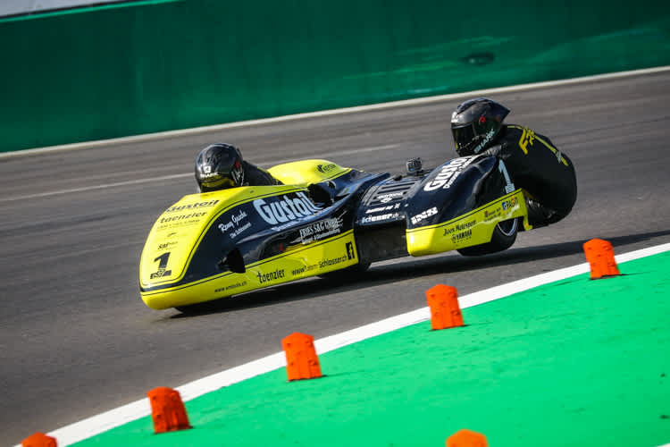 Markus Schlosser/Marcel Fries siegten auch im zweiten Rennen