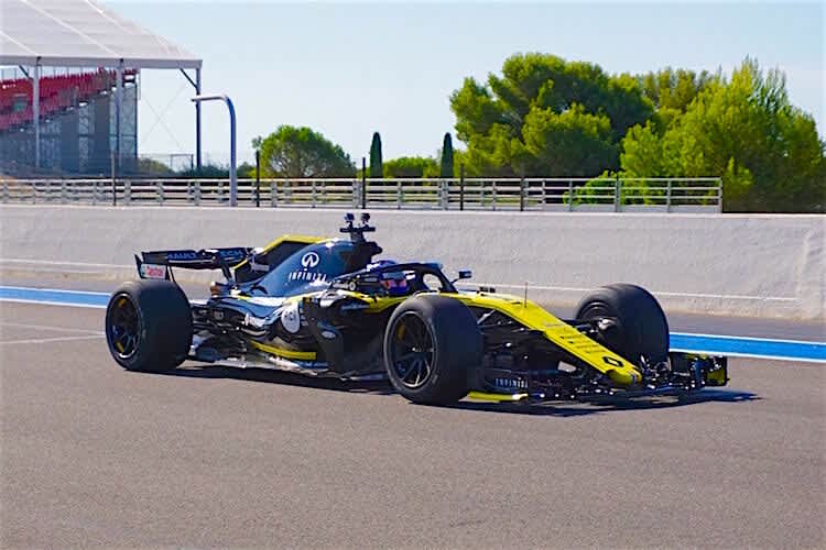 Sergey Sirotkin 2019 in Le Castellet im Renault auf Niederquerschnittreifen