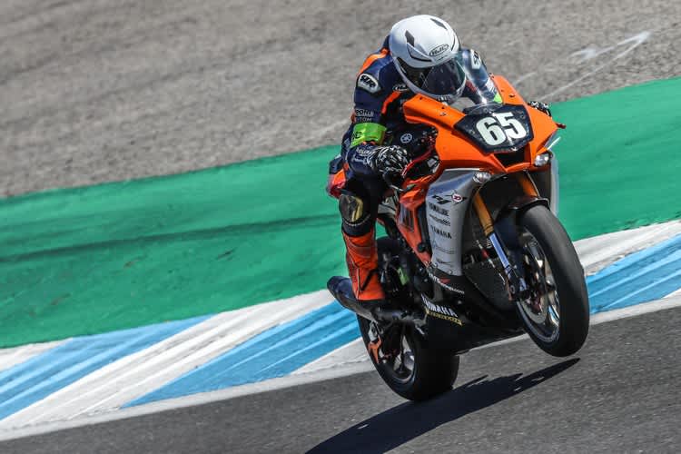 Stefan Ströhlein auf der Yamaha R1 von Motobox Kremer Racing in Estoril
