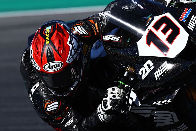 Die CBR1000RR-R von MIE Honda hat einen anderen Tank