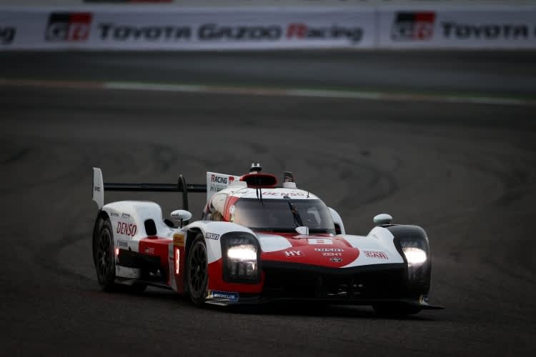 Pole-Position bei der WEC in Bahrain für den Toyota GR010 Hybrid