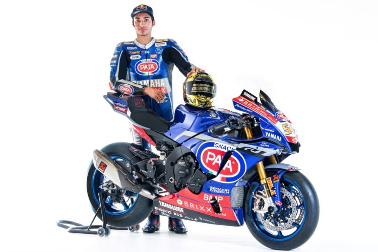 Toprak Razgatlioglu präsentiert das Sondermodell der Yamaha R1