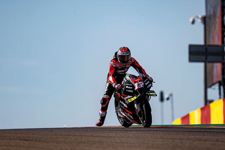 Maverick Viñales auf der Aprilia: Startplatz 19