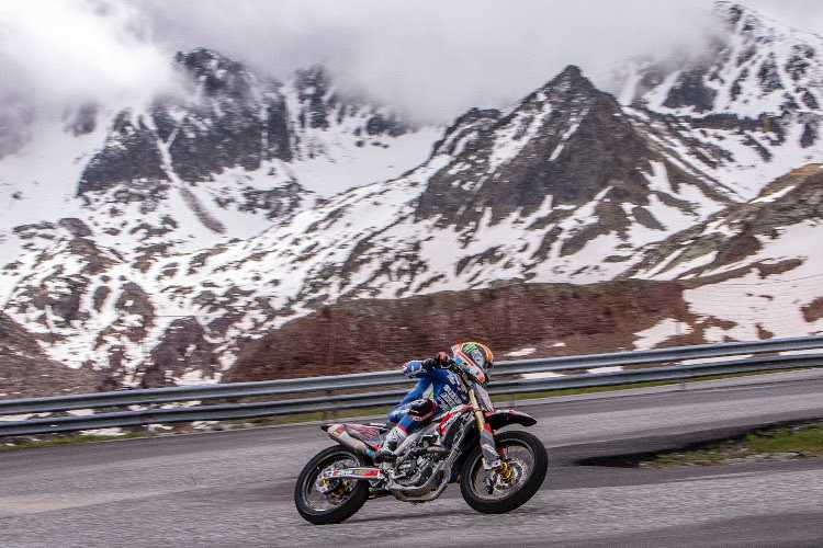 Alex Rins schwang sich erstmals nach der Corona-bedingten Zwangspause wieder auf ein Bike