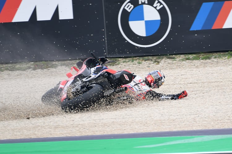 Johann Zarco stürzte im zweiten Teil der Qualifikation